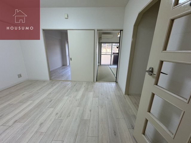 第2東大阪村橋マンションの居間写真