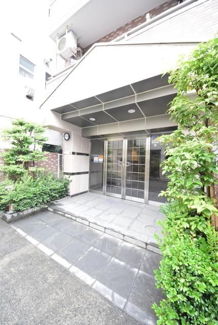 エントランス　★お部屋探しは株式会社タウンハウジング東京まで★