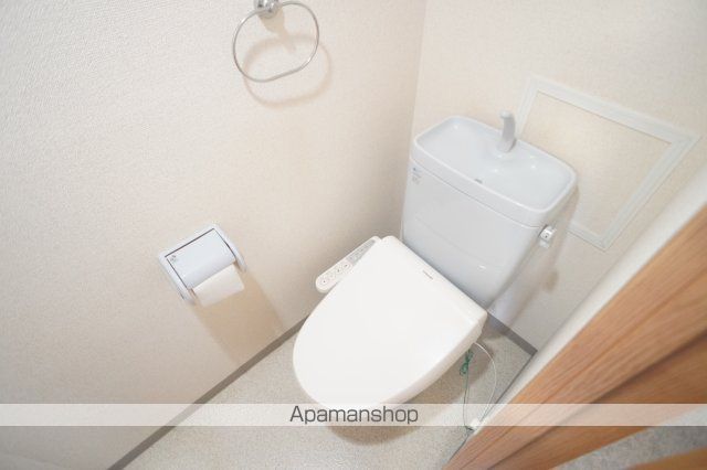近鉄奈良線 富雄駅 徒歩3分 3階建 築23年のトイレ写真