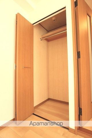 ＪＲ鹿児島本線 箱崎駅 徒歩4分 8階建 築30年の内装写真
