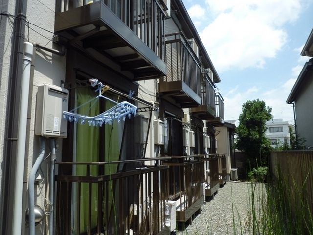 エントランス　★お問い合わせはタウンハウジング祖師ヶ谷大蔵店まで★