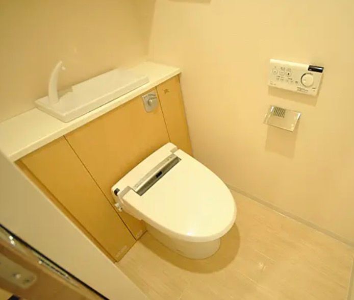 トイレ　別部屋参考画像