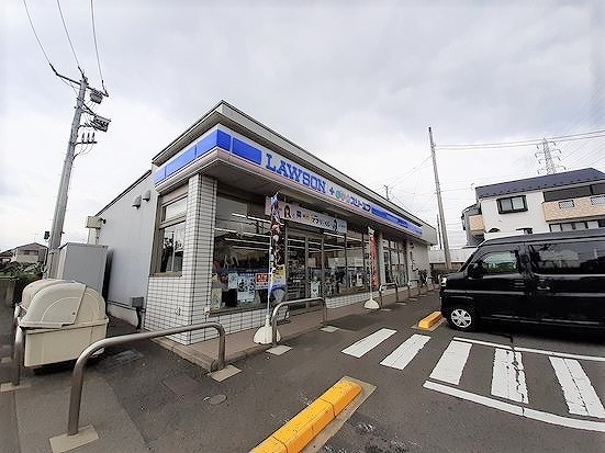 コンビニ　ローソン（コンビニ）まで450m