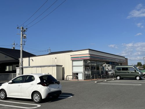 コンビニ　セブンイレブン 八代井上町店（コンビニ）まで528m