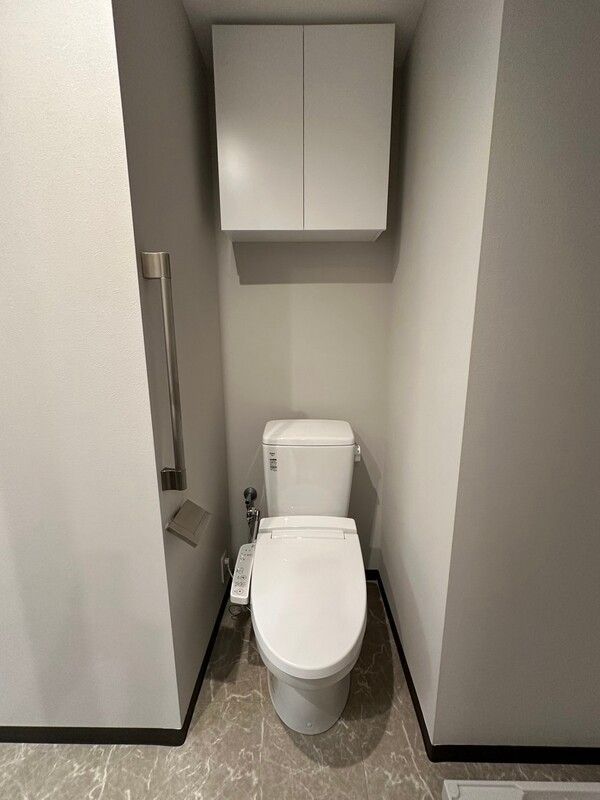 東京メトロ日比谷線 入谷駅 徒歩9分 10階建 築3年のトイレ写真