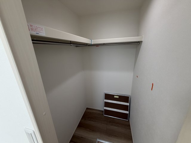 近鉄南大阪線 今川駅 徒歩10分 3階建 新築の内装写真