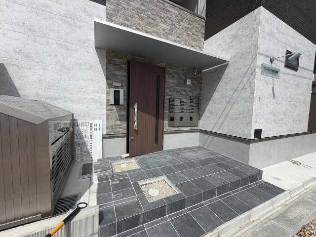 近鉄南大阪線 今川駅 徒歩10分 3階建 新築の外観写真