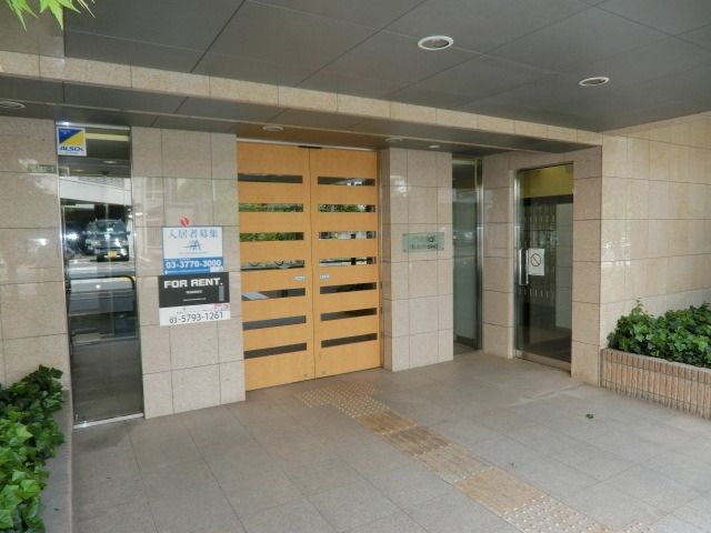 エントランス　エントランス★