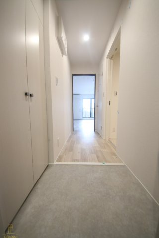 玄関　Plaisir　trois土佐堀