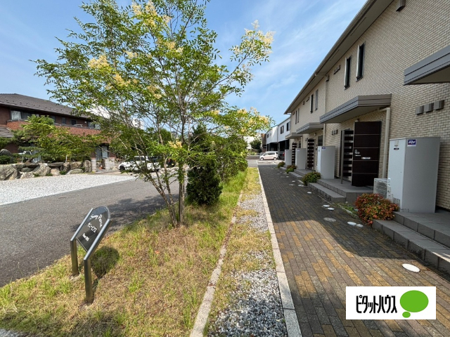 ＪＲ東海道本線 野洲駅 徒歩5分 2階建 築12年の外観写真