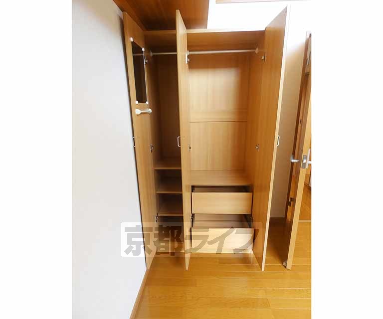 WEST9 Mirrorの内装写真