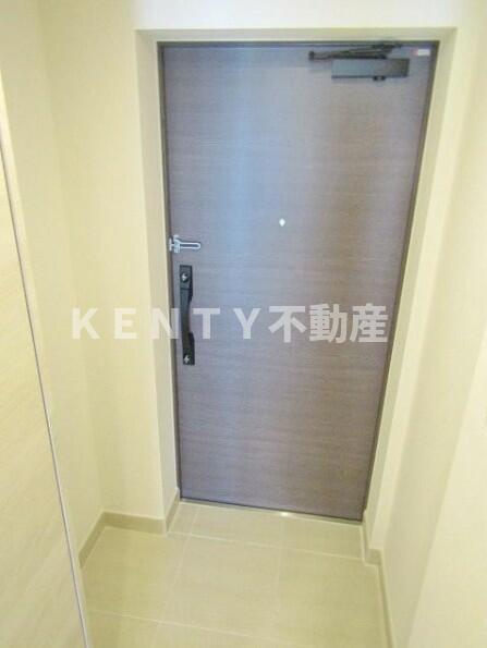 玄関　明るい玄関です