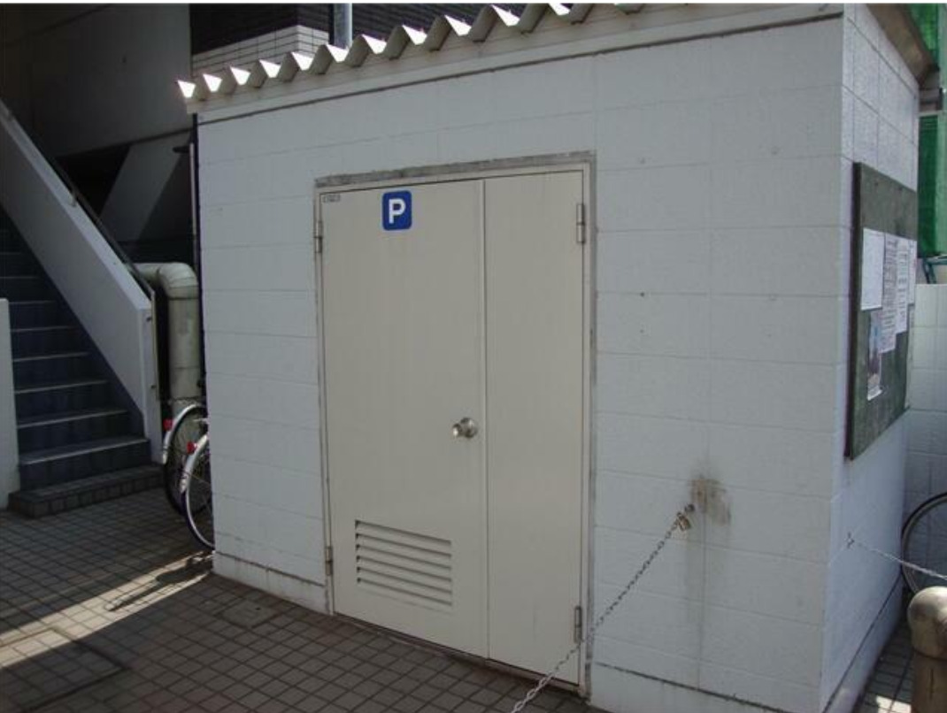 京急本線 梅屋敷駅 徒歩1分 11階建 築37年の外観写真