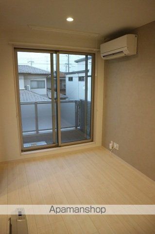 ＪＲ山陽本線 岡山駅 徒歩20分 3階建 築6年の居間写真