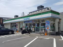 その他　ファミリーマート 足立入谷8丁目店 (HELLO CYCLI（その他）まで1806m