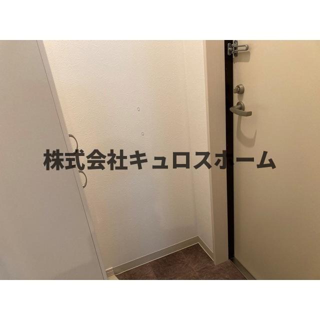 地下鉄千日前線 小路駅 徒歩9分 3階建 築6年の玄関写真