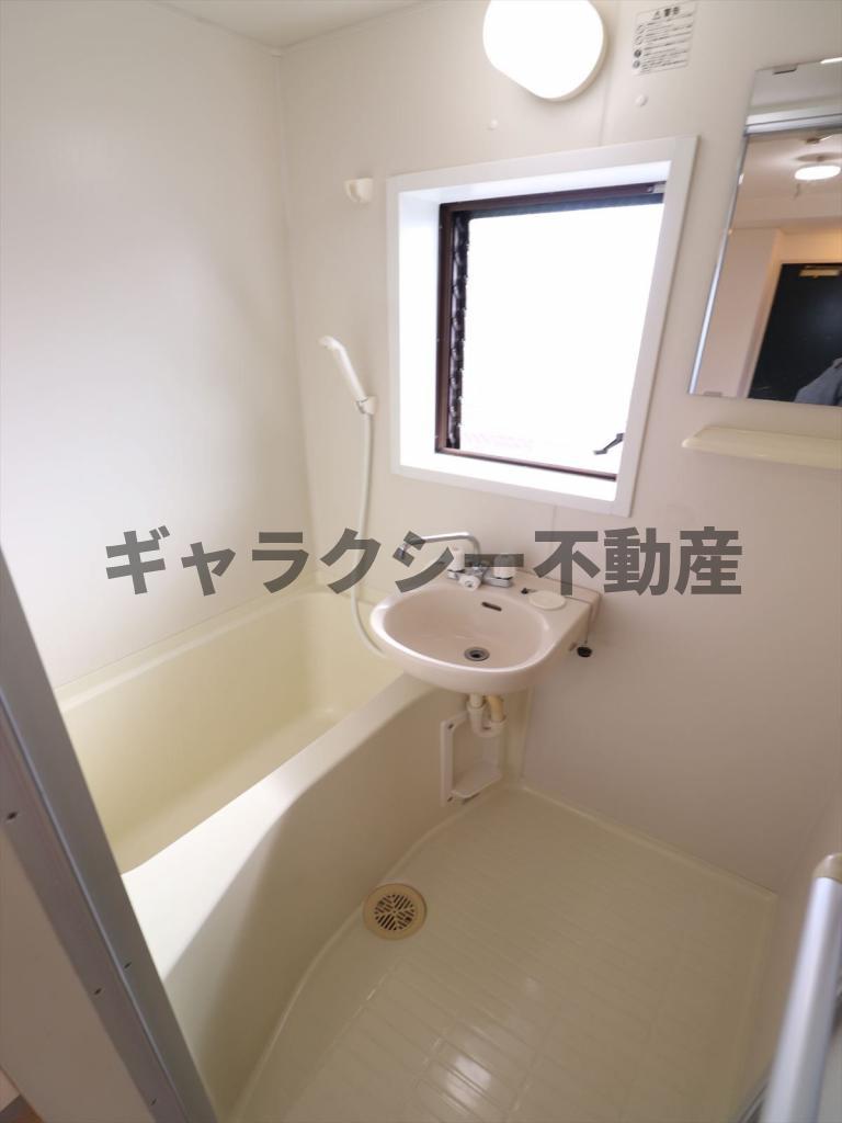 阪急京都線 正雀駅 徒歩2分 4階建 築29年の風呂写真