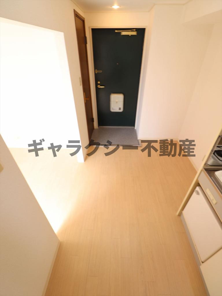 阪急京都線 正雀駅 徒歩2分 4階建 築29年の玄関写真
