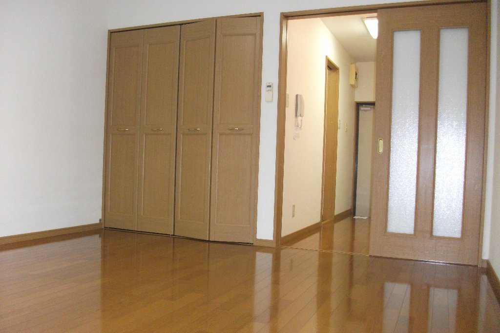 第二札元大丸マンションの内装写真