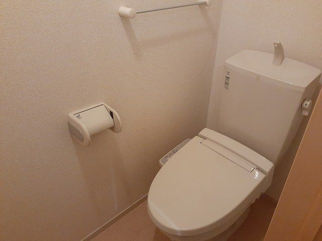 トイレ　ゆったりとした空間のトイレです