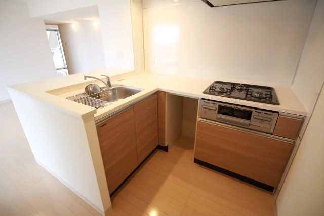 キッチン　HF田端レジデンス　北区田端新町2