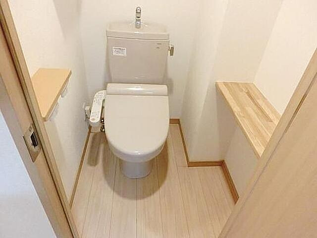 トイレ　（別タイプ参考写真）ルーブル東武練馬　練馬区北町１
