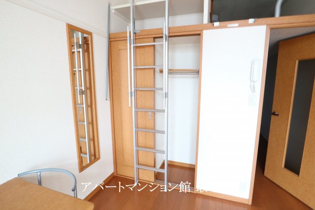 レオパレスソフィア中原の内装写真