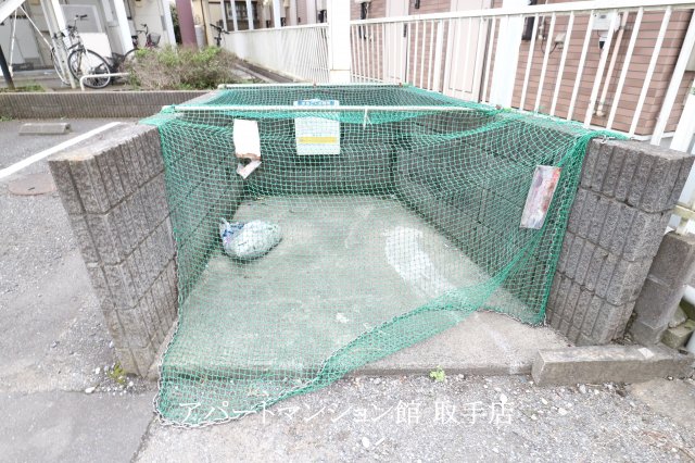 レオパレスソフィア中原の外観写真
