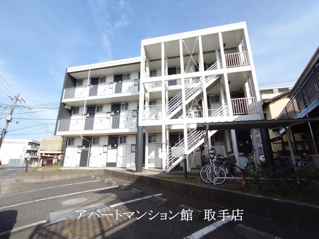 レオパレスソフィア中原の外観写真
