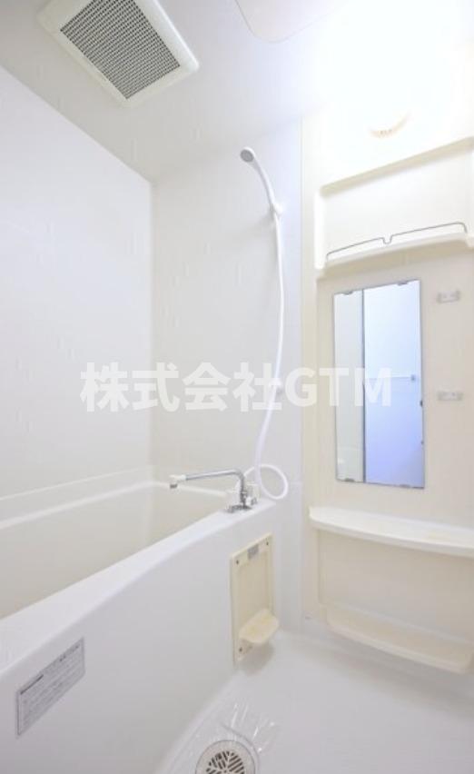 ＪＲ山手線 池袋駅 徒歩9分 11階建 築26年の風呂写真