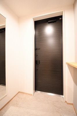グランボヌールの玄関写真