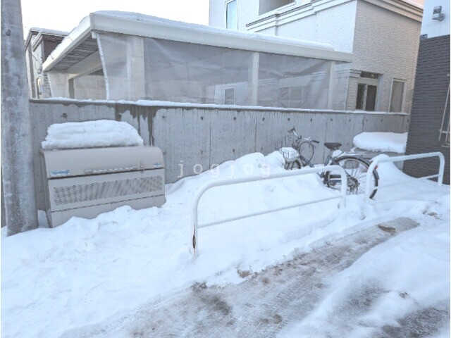 その他　駐輪場、専用ゴミステーション