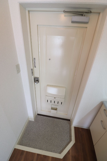玄関　玄関