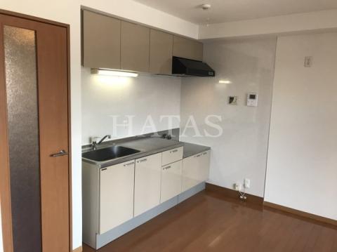 キッチン　同物件別部屋です。