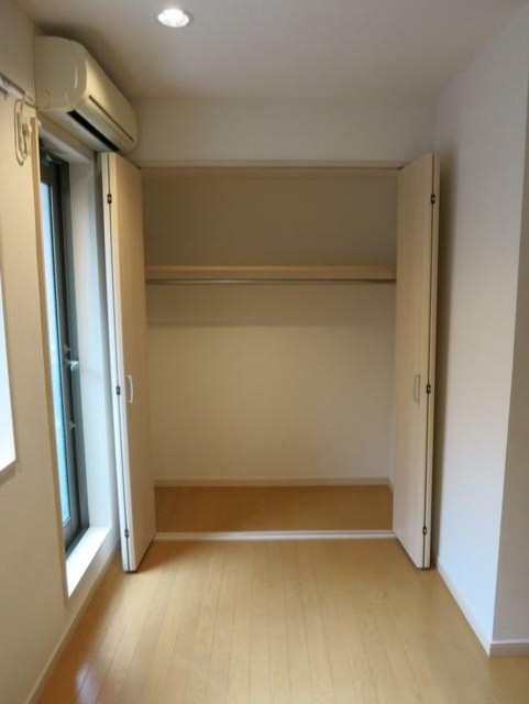 収納　クローゼット
