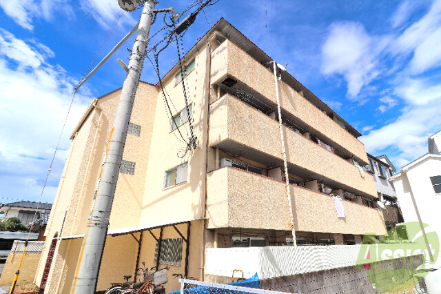 武庫リバーハイツの外観写真
