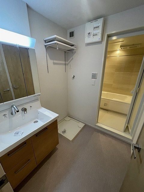 東北新幹線 古川駅 バス乗車時間：12分 最寄りバス停で下車 徒歩4分 2階建 築1年の内装写真