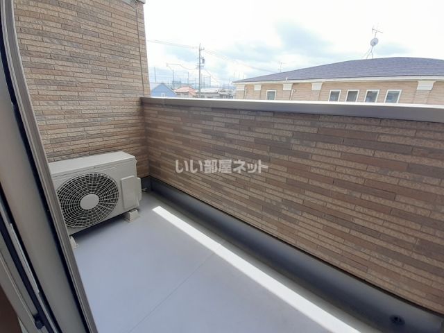 プレイスメゾンIIの内装写真