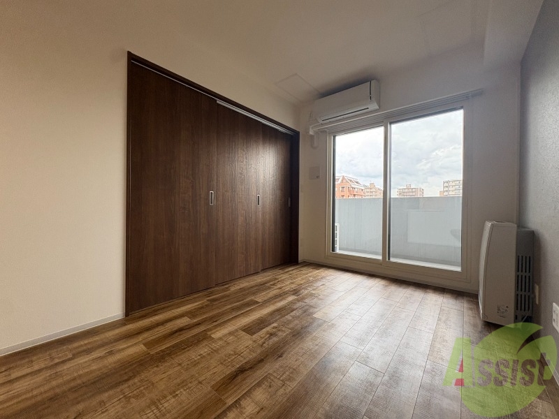 居室・リビング　広くてキレイなお部屋が広がっていて、充実した生活が送れそう。