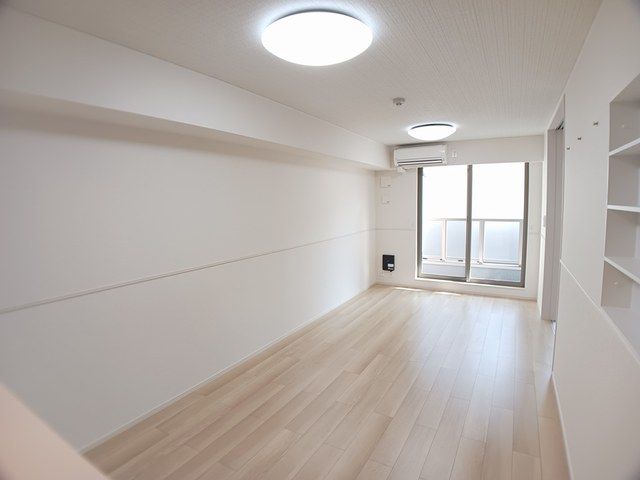 グラン フォレスタの居間写真
