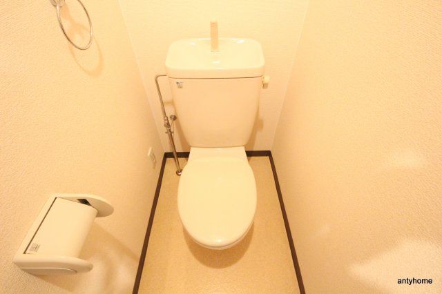 京阪中之島線 なにわ橋駅 徒歩5分 10階建 築29年のトイレ写真