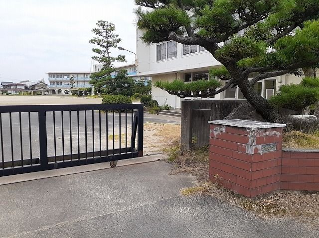 小学校　松枝小学校（小学校）まで1000m