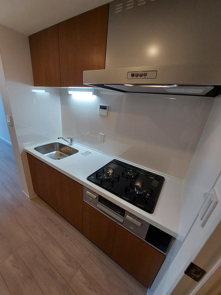 キッチン　他部屋参考写真です。