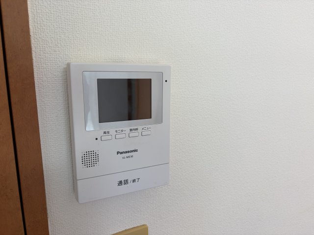 セキュリティ　モニター付きインターホンです