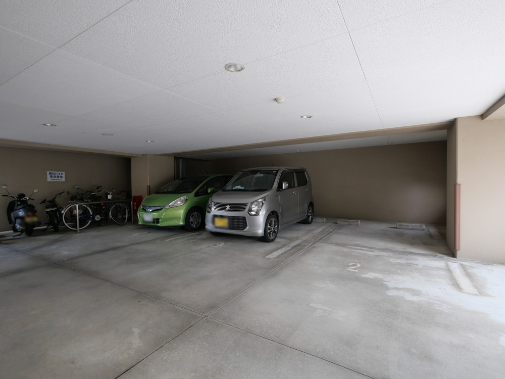 その他　駐車場
