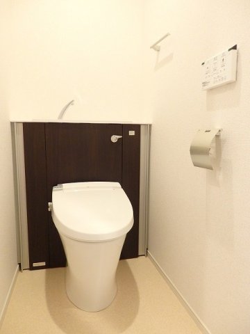 トイレ　清潔感のあるトイレです