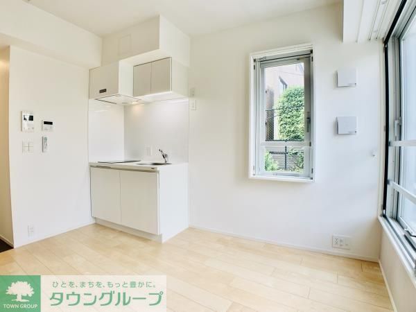 FARE代々木の居間写真