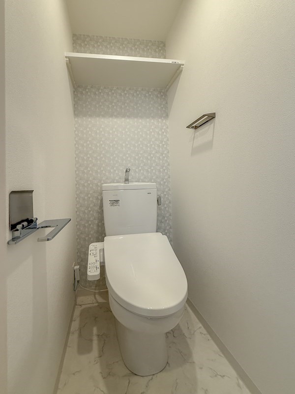 エスリード神戸兵庫駅ミッドポートのトイレ写真