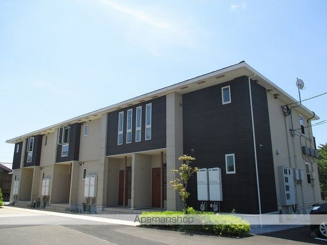 ＪＲ日豊本線 佐土原駅 バス乗車時間：3分 最寄りバス停で下車 徒歩8分 築16年