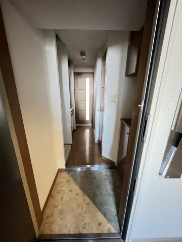 玄関　シンプルで使いやすい玄関です